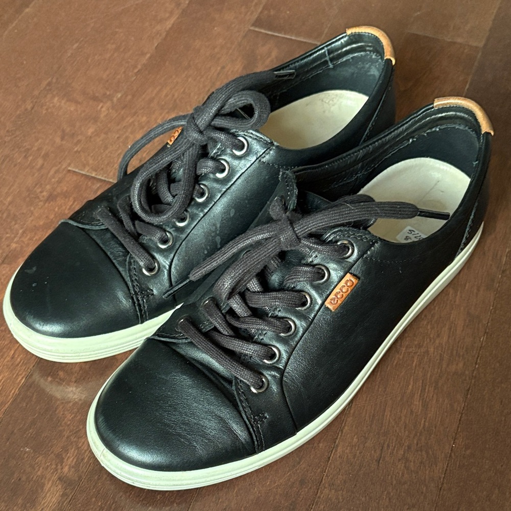Ecco Black Leather Sneakers